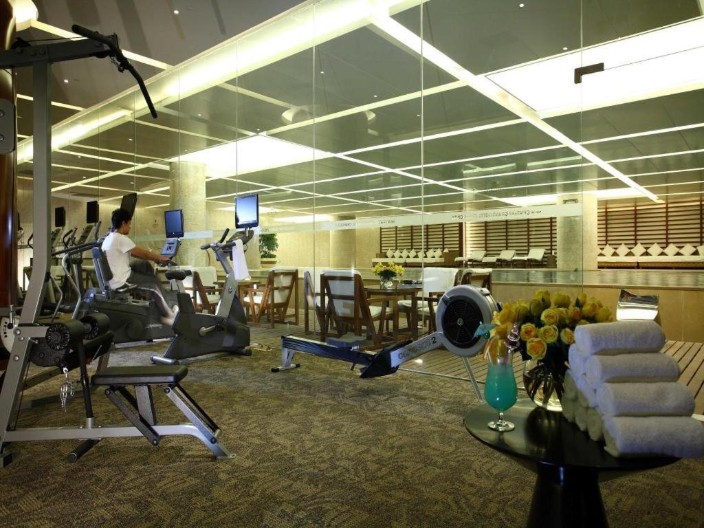New Century Grand Changchun Hotel Exterior foto