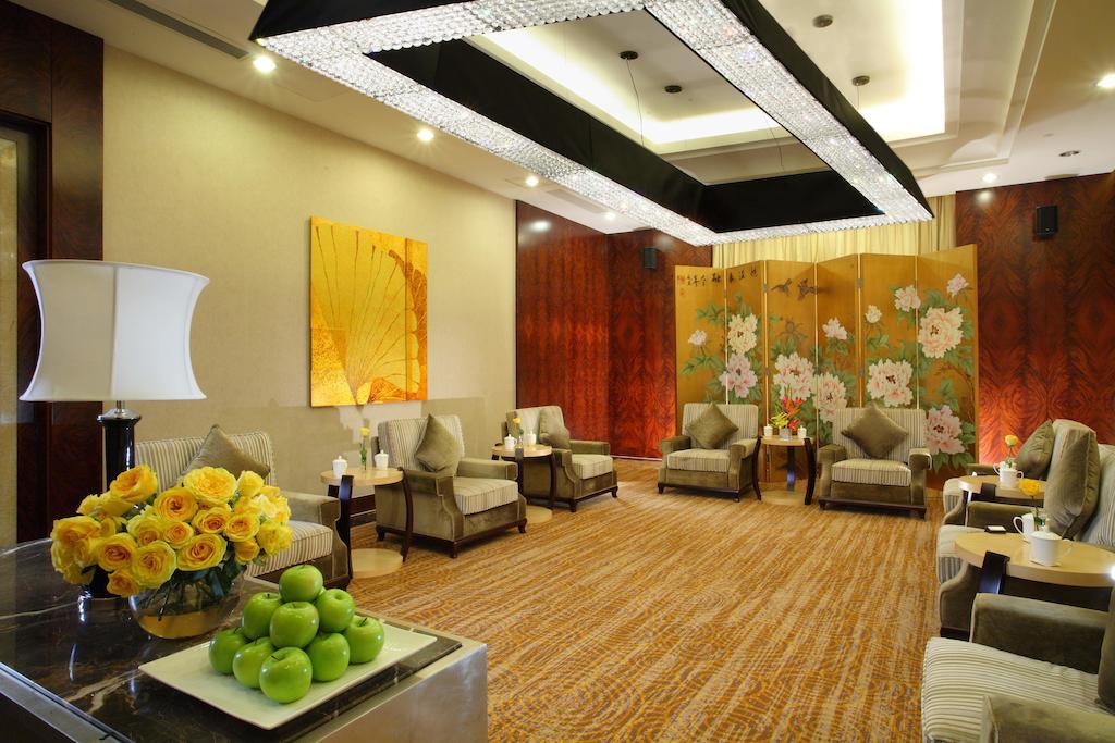 New Century Grand Changchun Hotel Exterior foto